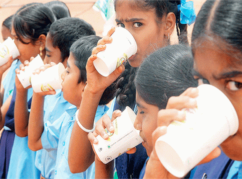 Water Break: शाळेत विद्यार्थ्यांना मिळणार ३ 'वॉटर बेल'!