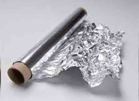 अ‍ॅल्युमिनियम फॉईलने स्वच्छ करा घरातील घाण झालेले नळ