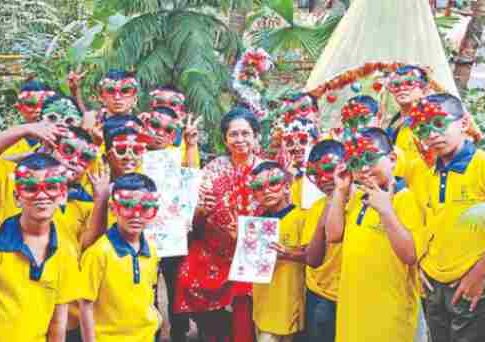 वात्सल्यमूर्ती स्वाती मुखर्जी