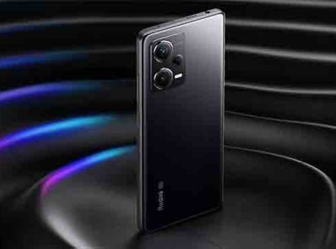 स्वस्तात मिळत आहे २०० MP कॅमेरावाला हा फोन, २० मिनिटांत होतो फुल्ल चार्ज