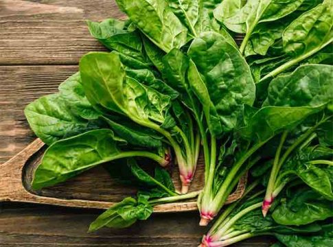 Health: डायबिटीज आणि बीपी नियंत्रणात ठेवतील हे ५ पदार्थ, वजनही होईल कमी