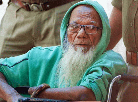1993 Serial Bomb Blast : १९९३ च्या साखळी बॉम्बस्फोटातील मुख्य आरोपी अब्दुल करीम टुंडाची निर्दोष मुक्तता