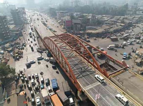शिळफाटा जंक्शनवरील उड्डाणपुलाच्या पनवेलच्या दिशेने जाणा-या मार्गिकेचे मुख्यमंत्री एकनाथ शिंदे यांच्या हस्ते लोकार्पण