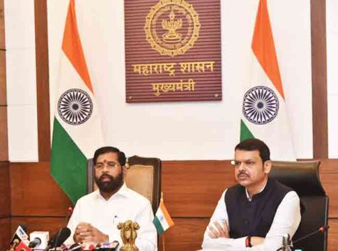 महाराष्ट्र राज्य सरकारचा ऐतिहासिक निर्णय; राज्यातील प्रत्येकाला आता ५ लाखांपर्यंत मोफत उपचार