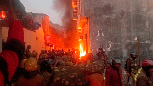 Uttarakhand Madrasa : उत्तराखंडमध्ये अनधिकृत मदरसा पाडण्यावरुन वाद; ४ ठार तर १०० हून अधिक जखमी