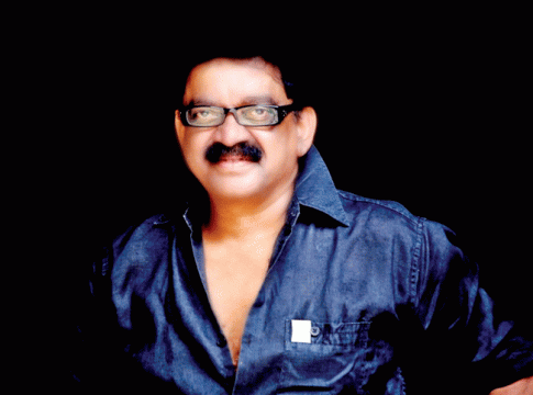 Ajay Phansekar : सर्वोत्कृष्ट कलाकृती तयार करायची आहे...