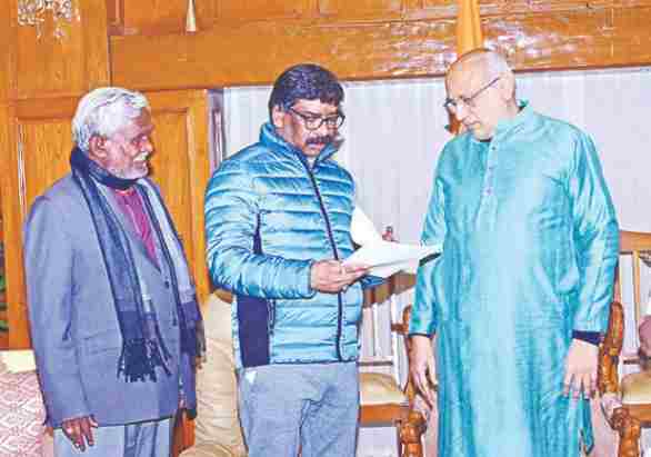 मुख्यमंत्री ईडीला किती काळ टाळू शकणार?