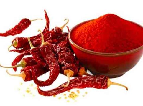 Health Tips: तुम्ही लाल मिरचीचे सेवन अधिक करता का? तर हे घ्या जाणून