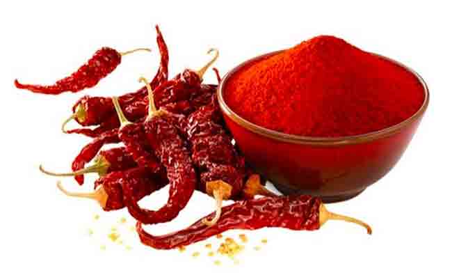 Health Tips: तुम्ही लाल मिरचीचे सेवन अधिक करता का? तर हे घ्या जाणून