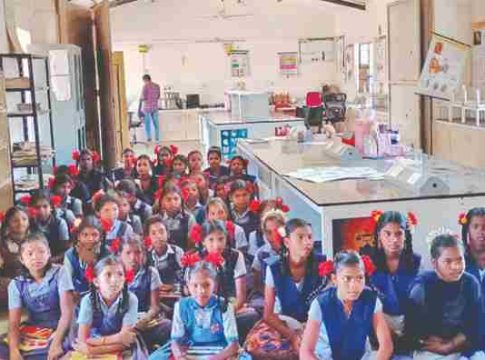 संचमान्यतेमुळे राज्यातील ८८४ शाळा बंद पडण्याच्या मार्गावर