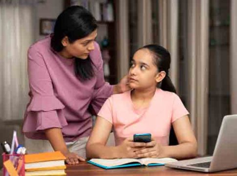 दहावीचा निकाल मोठा, मुलांसमोर आव्हानेही मोठी