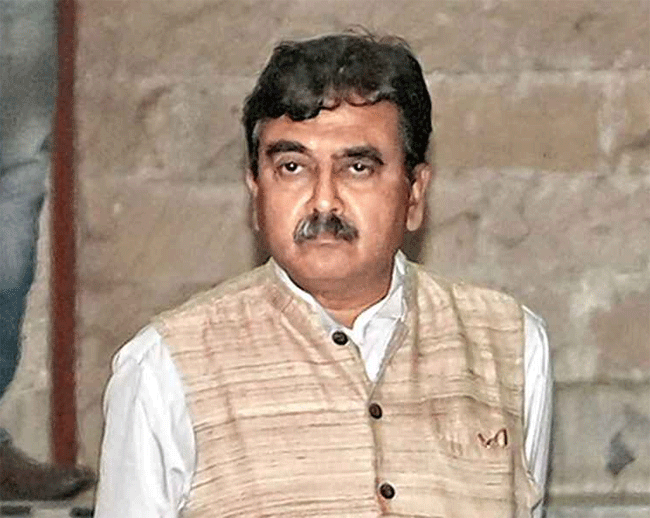 Abhijeet Gagopadhyay : न्यायाधीश पदाचा राजीनामा देत दोन दिवसांत करणार भाजपप्रवेश
