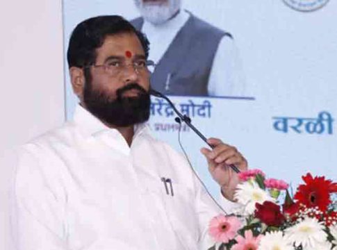 मुंबईकरांच्या सुखकर प्रवासाबरोबरच प्रदूषणमुक्तीचे उद्दिष्ट साध्य करणार - मुख्यमंत्री