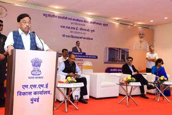 केंद्रीय सूक्ष्म, लघु आणि मध्यम उद्योग मंत्री नारायण राणे यांच्या हस्ते मुंबईतल्या साकीनाका इथे बहुउद्देशीय प्रदर्शन आणि कन्व्हेन्शन केंद्राची पायाभरणी