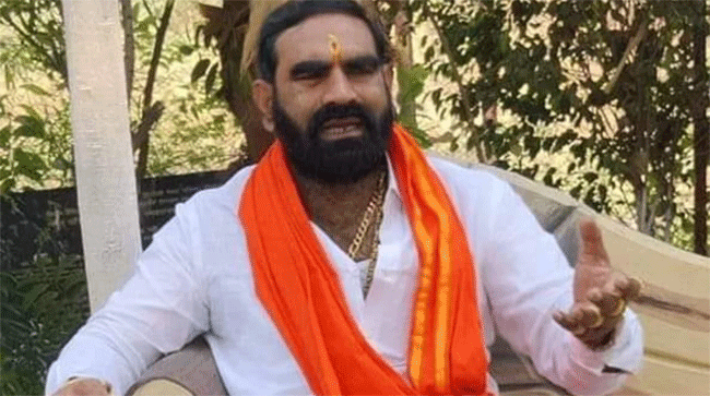 Uddhav Thackeray : ‘उद्धव ठाकरेंनी शिवसेनेचा सत्यानाश करून टाकला!’ संतोष बांगरांची सणसणीत टीका