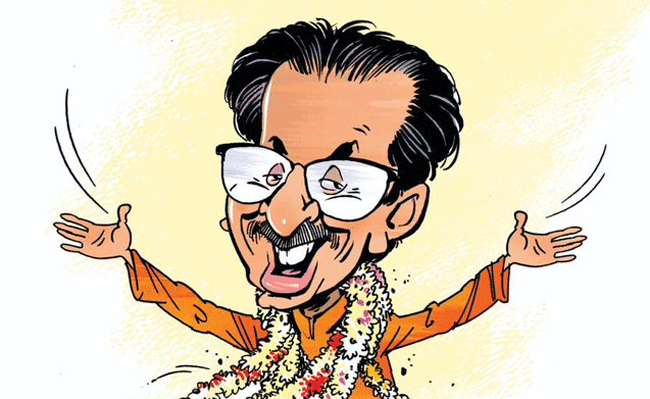 Uddhav Thackeray : रोज गळ्यात नवा हार, आयडालॉजी तडीपार!