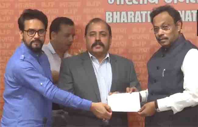 LokSabha Election 2024: माजी हवाईदल प्रमुख आरकेएस भदौरिया यांचा भाजपात प्रवेश