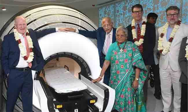 अपोलोने ब्रेन ट्यूमर रुग्णांसाठी आणले ‘झॅप-एक्स’ तंत्रज्ञान