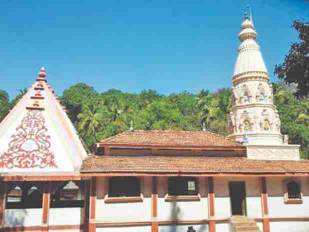 ऐतिहासिक काळातील किंजवड्याचे स्थानेश्वर मंदिर
