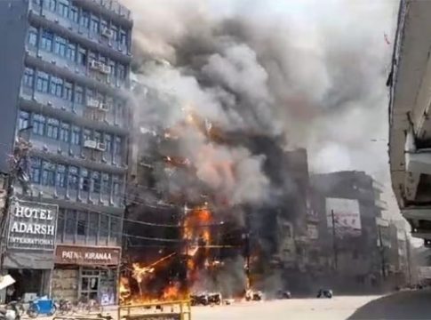 Bihar Hotel Fire : बिहारमधील हॉटेलला भीषण आग! ६ जणांचा मृत्यू तर २० जण जखमी