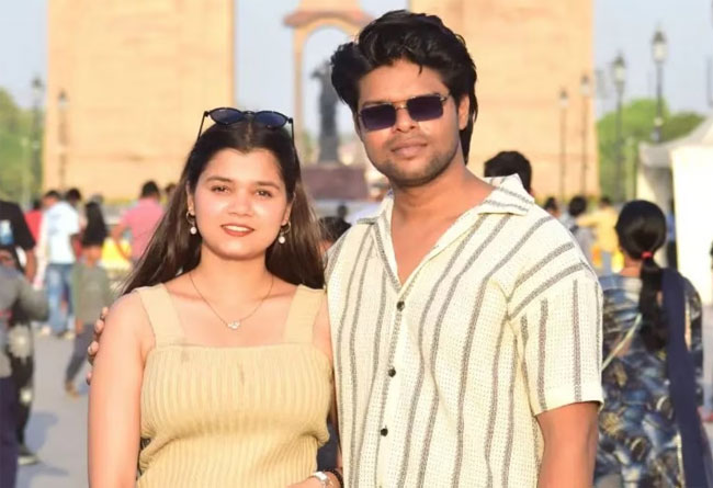 Haryana News : हरियाणात लिव्ह-इनमध्ये राहत होतं युट्यूबर जोडपं; अचानक केली आत्महत्या!
