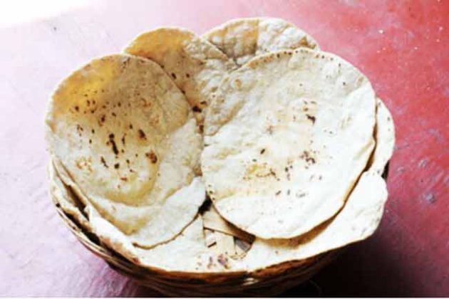 Jwari Bhakri : व्हाईट हाऊसच्या जेवणातही ज्वारीची भाकरी!