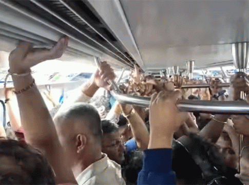 Ghatkopar to Versova Metro : तांत्रिक बिघाडामुळे ऐन उन्हाळ्यात मेट्रोने केले प्रवाशांचे हाल