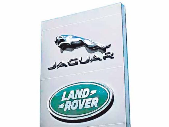 ‘गोदरेज’मध्ये भाऊबंदकी, ‘टाटां’ची नजरबंदी!