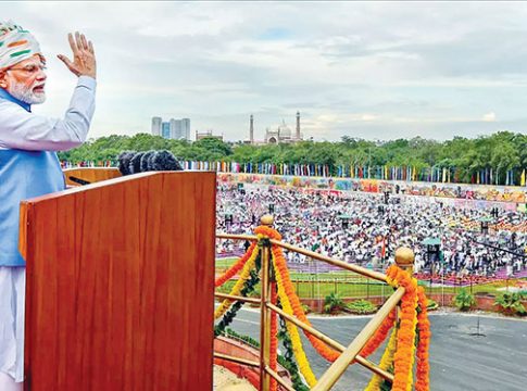 अब की बार... देशावर जादू