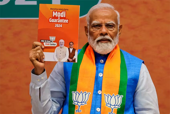 PM Narendra Modi : दिल्लीत पंतप्रधानांच्या हस्ते भाजपाचे ‘संकल्प पत्र’ प्रसिद्ध