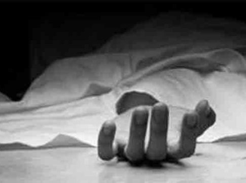 Suicide: पत्नीच्या छळाला कंटाळून पतीची आत्महत्या