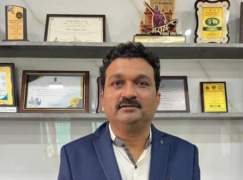 डॉ. ढेरे यांना रुग्णालयात येण्यास बंदी घालण्याची मागणी