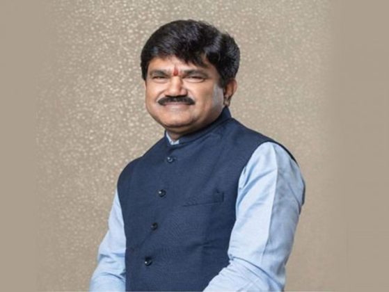 Nashik Loksabha : नाशिकची जागाही शिंदेंकडेच! हेमंत गोडसे यांना उमेदवारी जाहीर