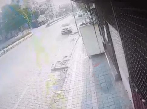 Nagpur crime : नागपुरात महिलेला उडवणाऱ्या कारचालकाची केवळ नोटीस देऊन सुटका!
