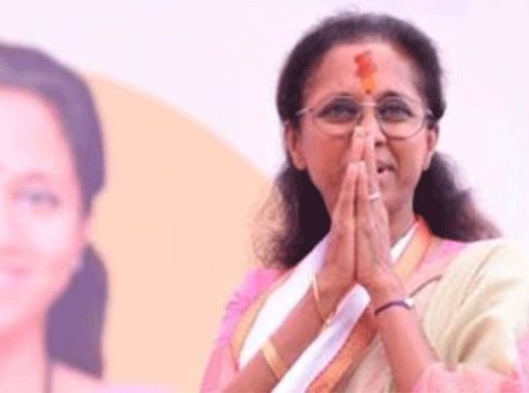 Supriya Sule : मतदानाच्या दिवशी सुप्रिया सुळे थेट अजित पवारांच्या घरी!