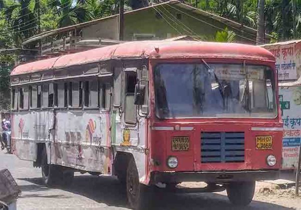 स्क्रॅपच्या बसेस मधून मुरुडकरांचा प्रवास? एम एस आर टी सी करतेय प्रवाशांच्या जीवाशी खेळ!.