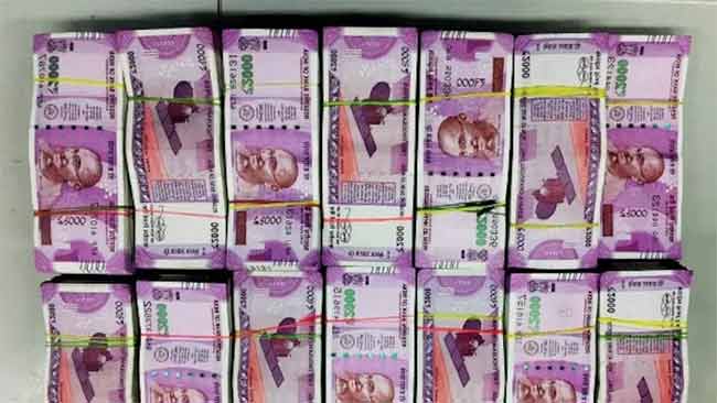 Cash Seized in Mumbai : निवडणुकीच्या काळात पुन्हा पैशांचा पाऊस!