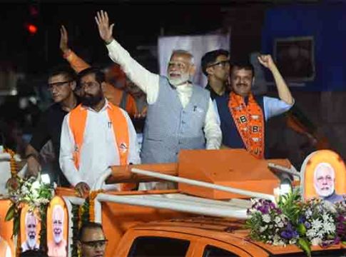 मोदींच्या रोड शोमुळे मतदारांचा उत्साह शिगेला