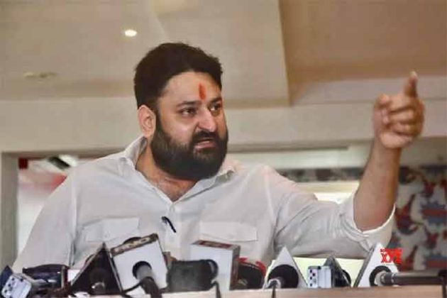 Mohit Kamboj : महाराष्ट्रात पुन्हा होणार राजकीय भूकंप; उबाठा आणि शरद पवार गट फूटणार!