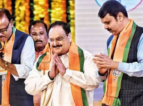 BJP in Vidhnaparishad : दिल्लीत भाजपाच्या मोठ्या हालचाली! बावनकुळे आणि फडणवीस नड्डांच्या भेटीला