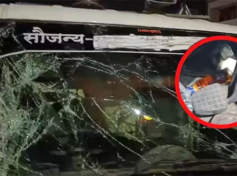 Nashik Accident : नाशिकमध्ये रुग्णवाहिकेची तीन गाड्यांना धडक!