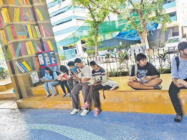 Open Library : पालिकेच्या नानालाल मेहता उद्यानात ‘मुक्त ग्रंथालय’