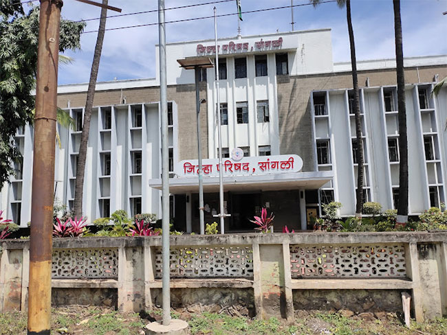 Sangli ZP : सांगली जिल्हा परिषदेचा अजब कारभार! कन्नड शाळांमध्ये चक्क ११ मराठी शिक्षकांची नियुक्ती