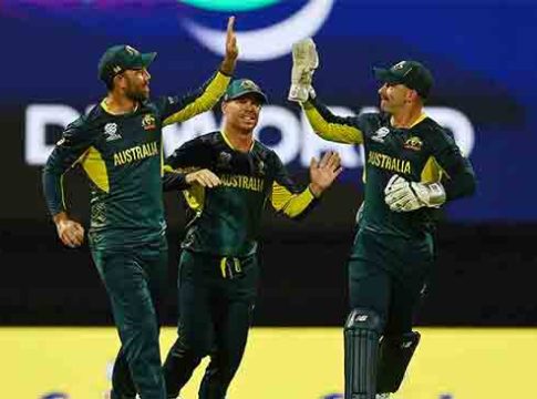 AUS vs NAM: गोलंदाजीनंतर फलंदाजीतही ऑस्ट्रेलियाची कमाल, नामिबियाला ९ विकेटनी चारली धूळ