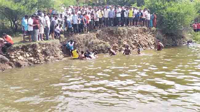 मूनवली येथील तलावात दोन मुलांचा बुडून मृत्यू