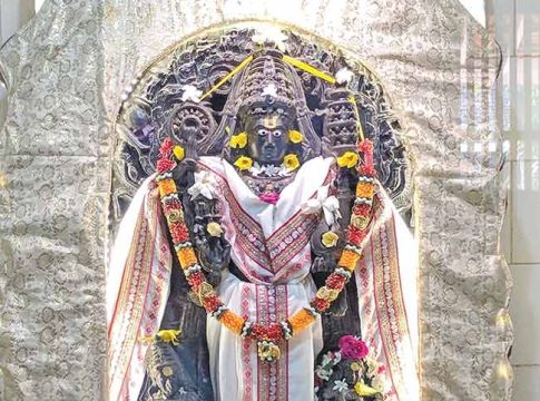श्रीवर्धनमधील श्री लक्ष्मीनारायण मंदिर