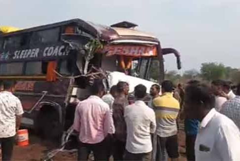 Nashik Accident : नाशिकमध्ये भीषण अपघात! बस आणि ट्रकची जोरदार धडक