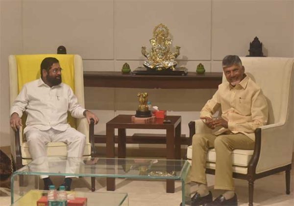 Eknath Shinde : आंध्रप्रदेश आणि महाराष्ट्राच्या मुख्यमंत्र्यांची वर्षा बंगल्यावर सदिच्छा भेट!