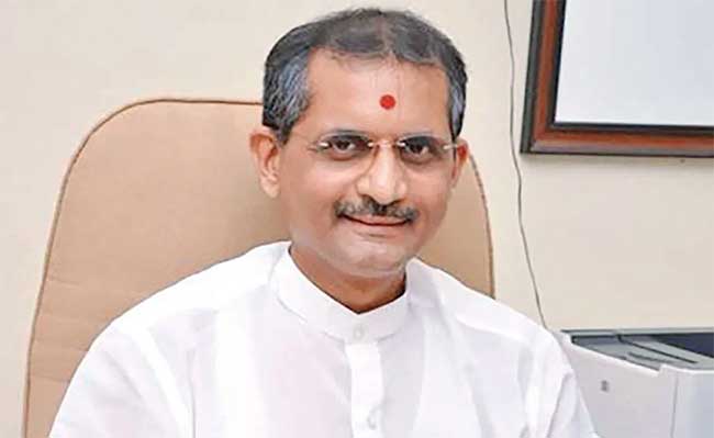 UPSC Chairman : मुदतपूर्तीआधीच यूपीएससी अध्यक्षांचा तडकाफडकी राजीनामा!