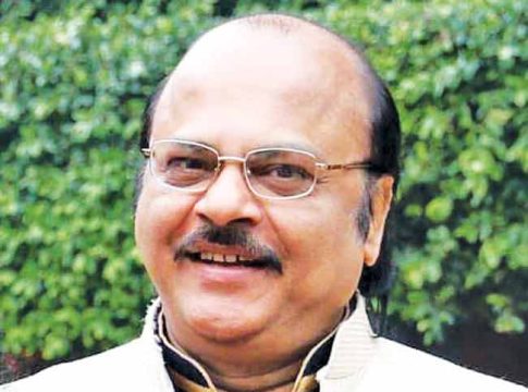 प्रयोगघरावर ‘अंबुद’चा वर्षाव...!